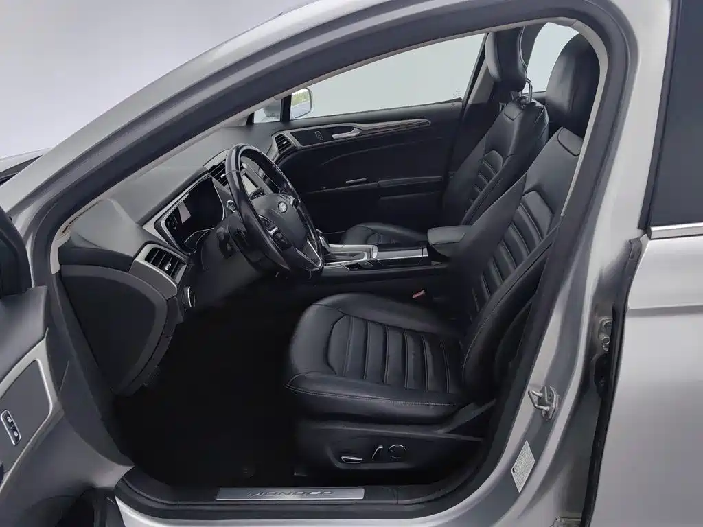 Ford Mondeo 2013 2013 2.0L GTDi200 Luxury