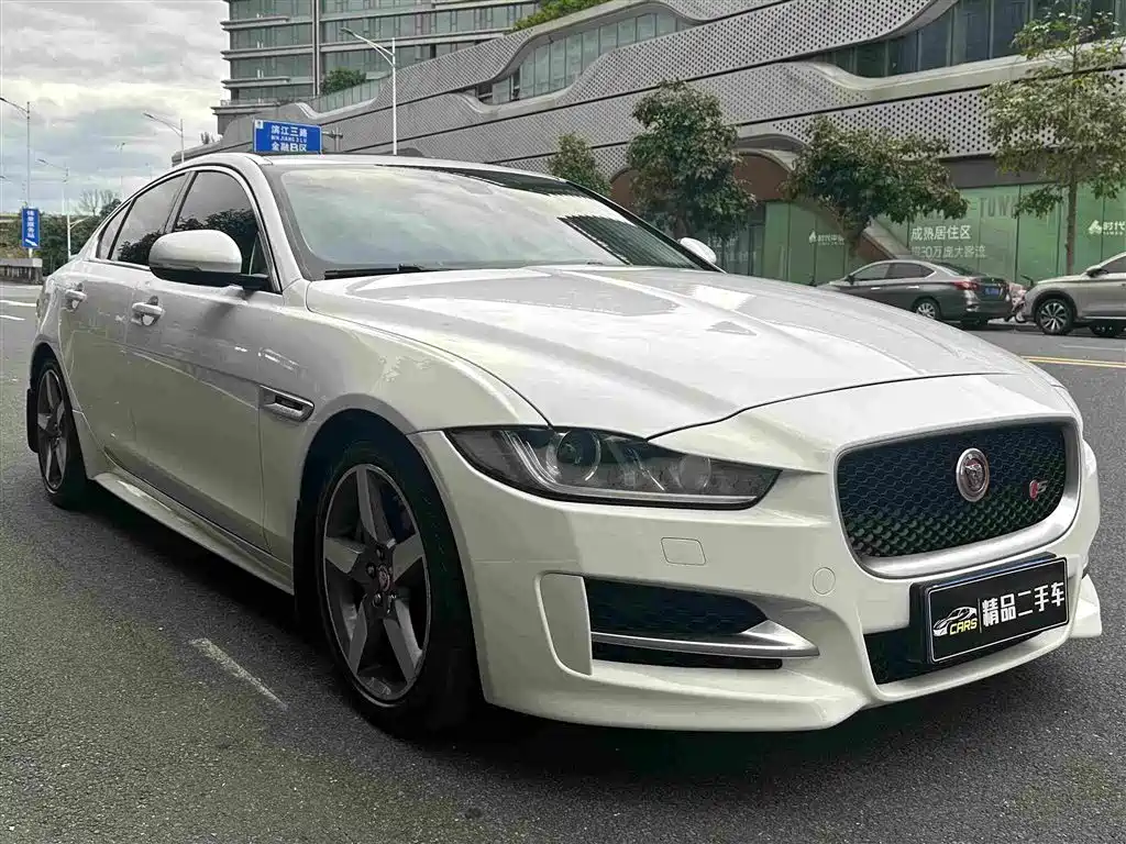 Jaguar XE 2015 2015 2.0T 240PS R-Sport