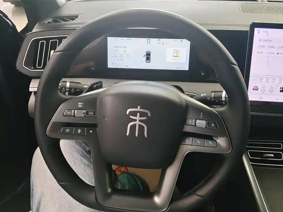 BYD Song Pro New Energy 2025 2nd Generation Smart Drive Edition DM-i 75KM Leading Type фото 15