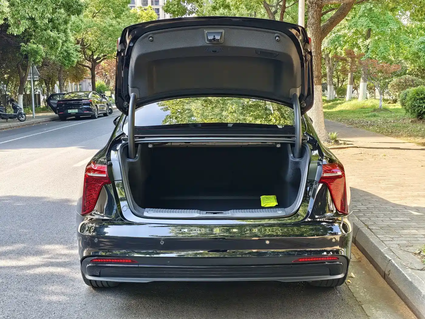 Hongqi H5 PHEV 2025 2025 170 Super Hybrid Edition