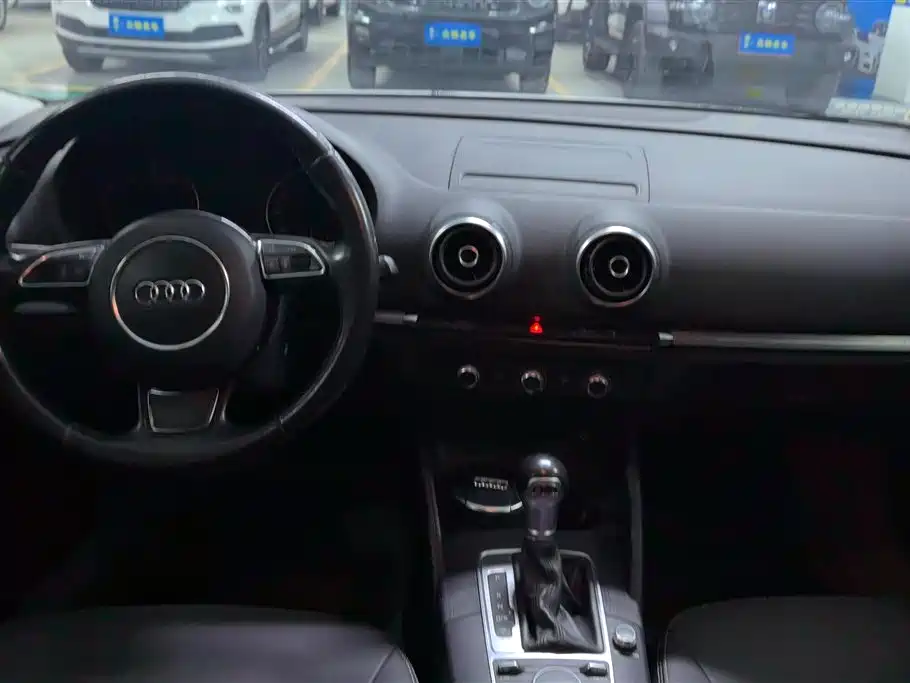 Audi A3 2015 Sportback 35 TFSI Millionth Anniversary Intelligent Leader Type фото 12