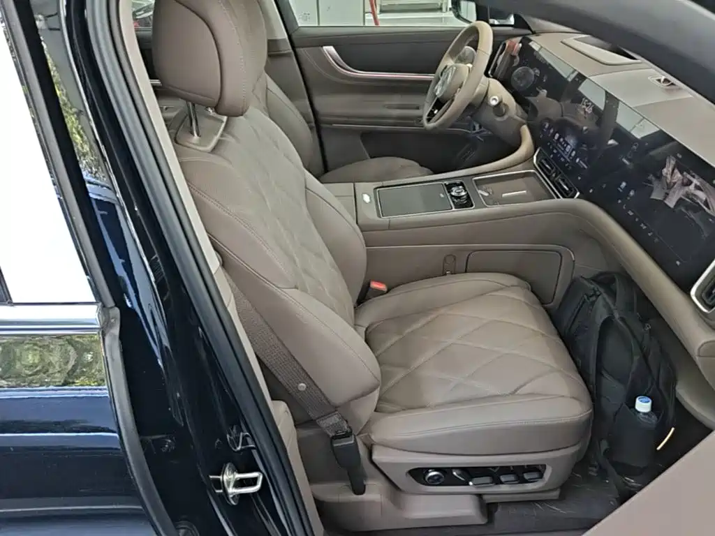 AITO Wenjie AITO M9 2026 2025 Extended Range Ultra 52kWh 6-Seater