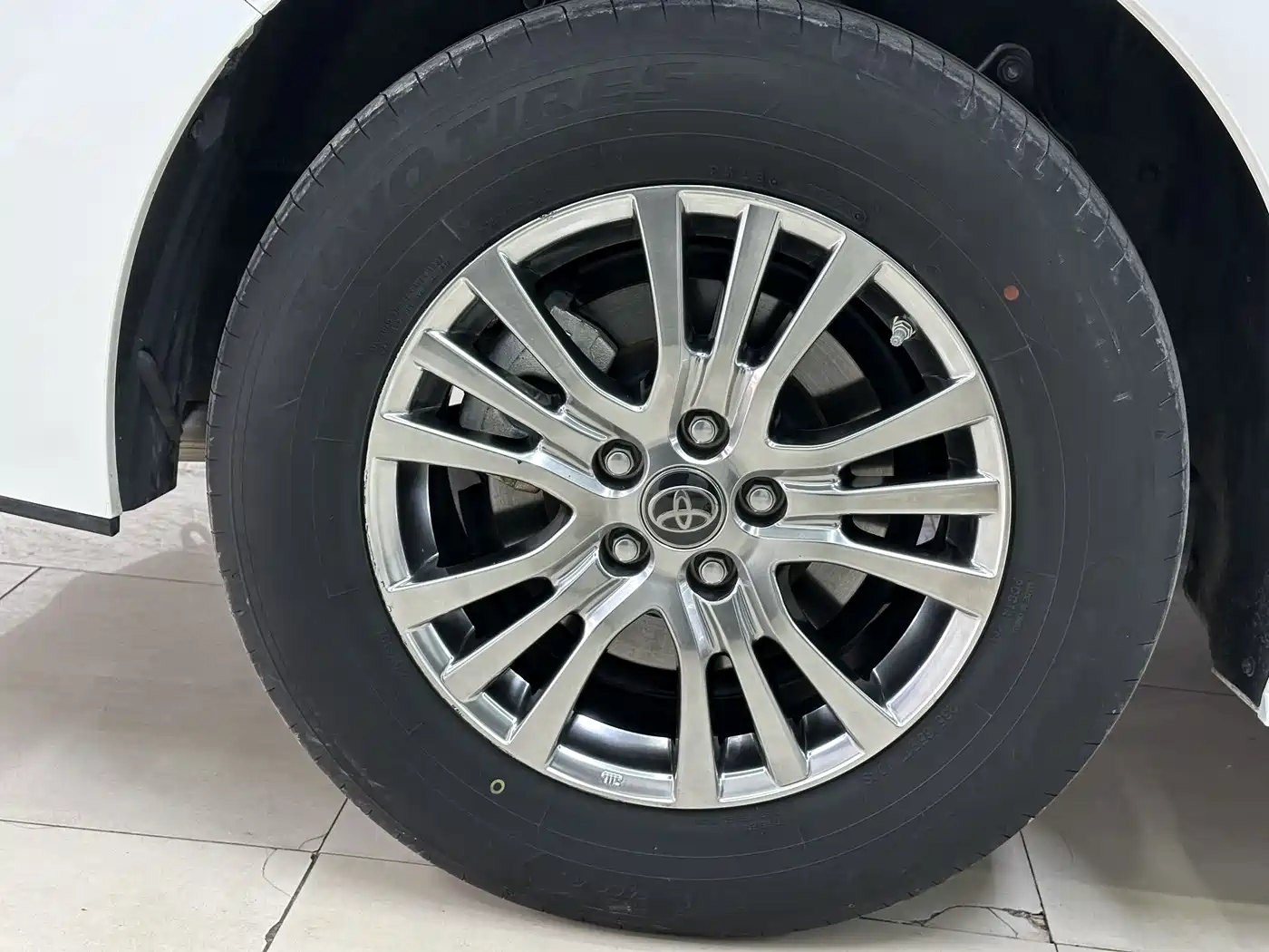 Toyota Sienna 2023 2.5L Hybrid Comfort Edition фото 25