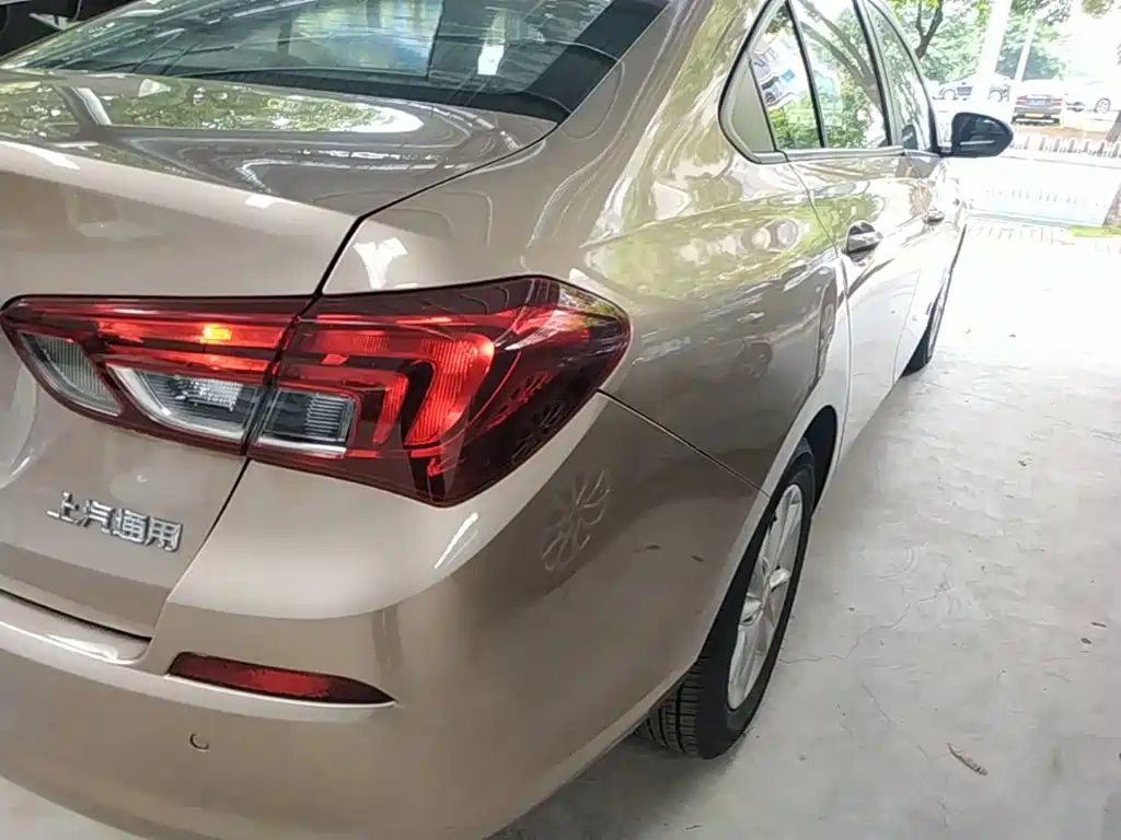 Фото 8 - Buick Excelle