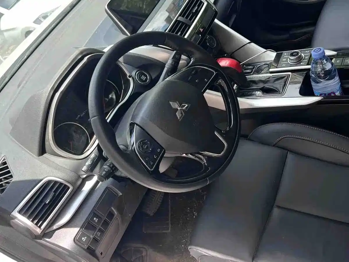 Mitsubishi Eclipse Cross 2019 2019 1.5T CVT 2WD Belief Edition China VI