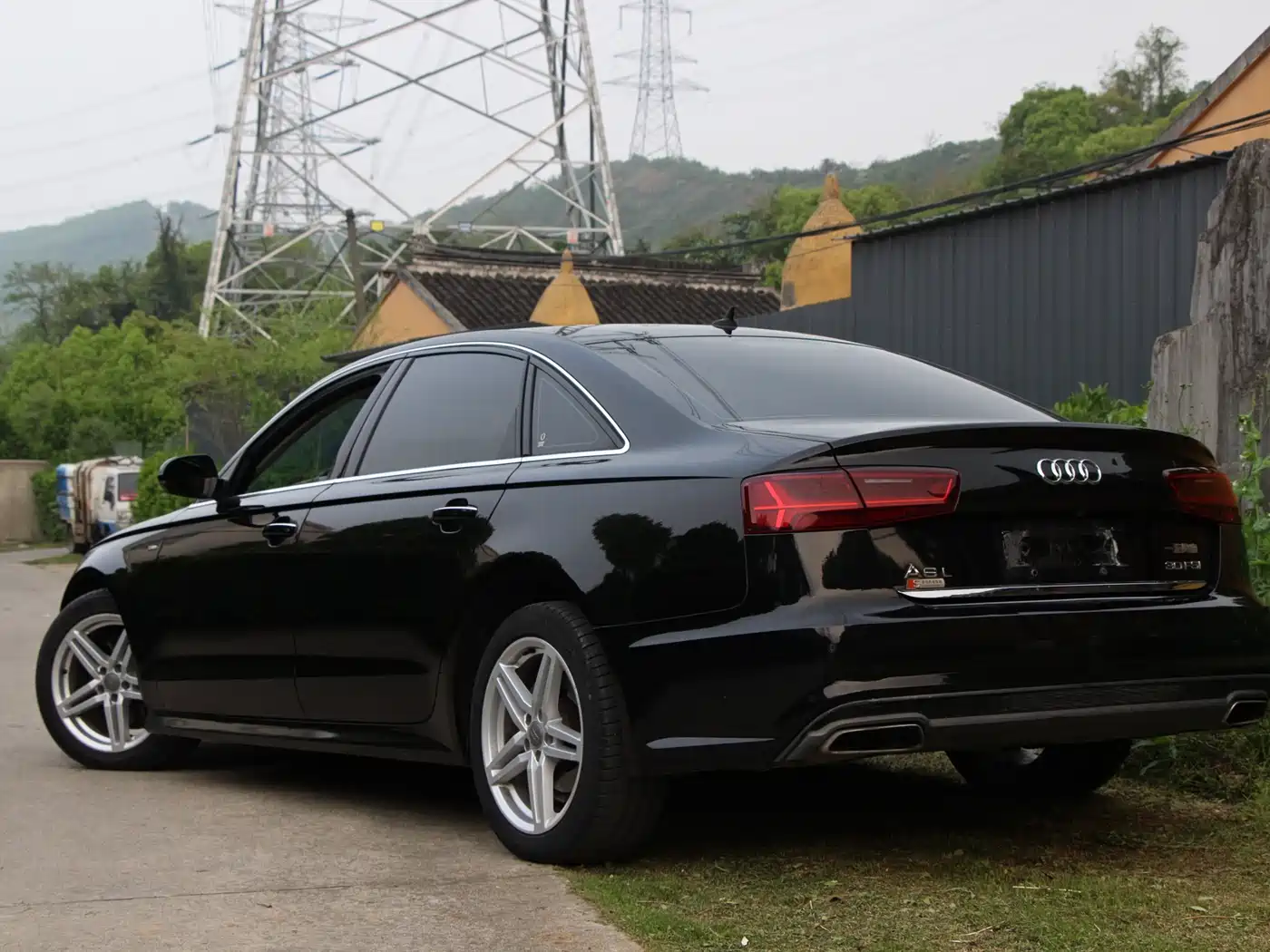 Audi A6L 2018 30th Anniversary 30 FSI Style фото 2