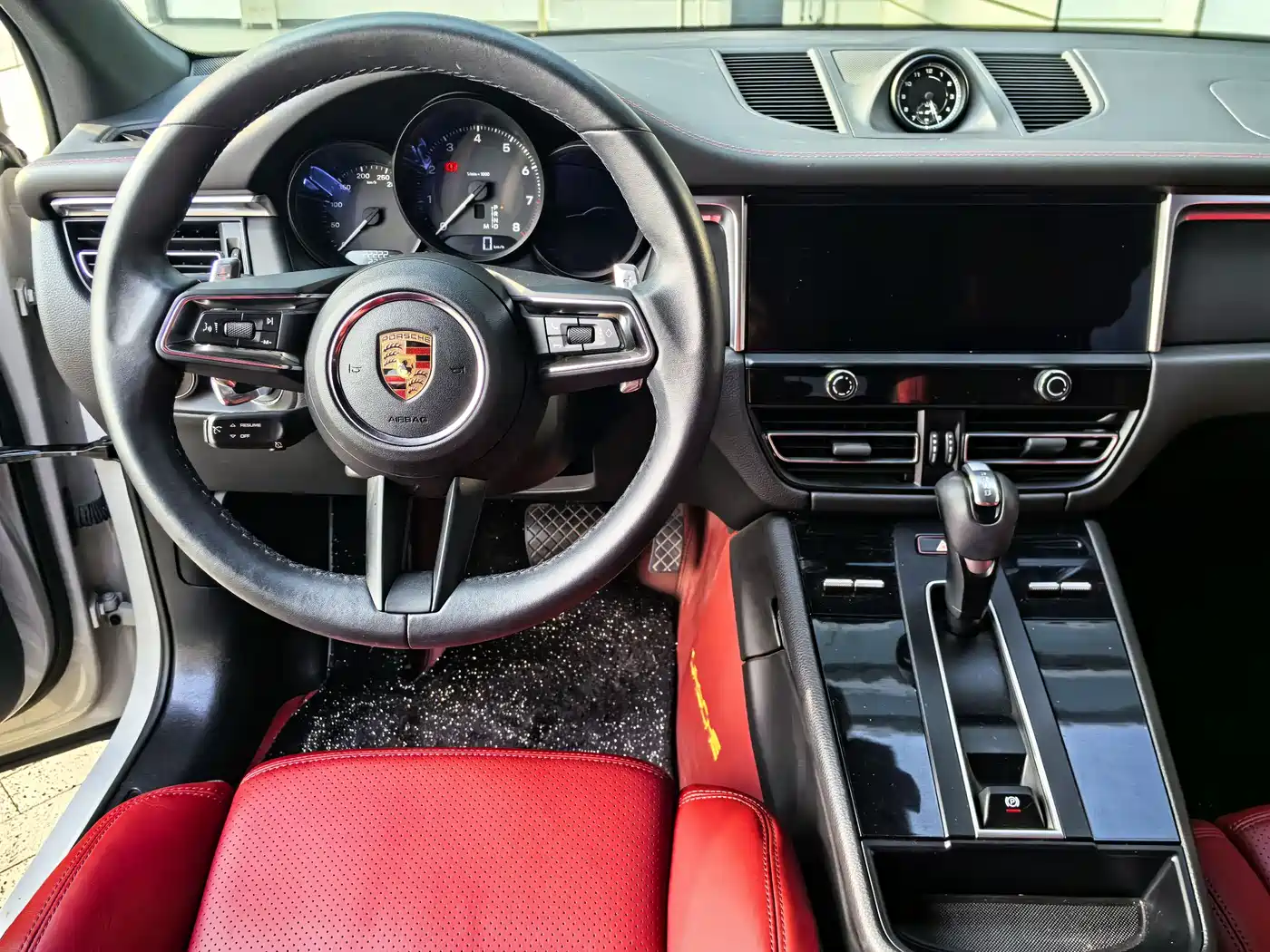 Porsche Macan 2024 Macan 2.0T фото 9