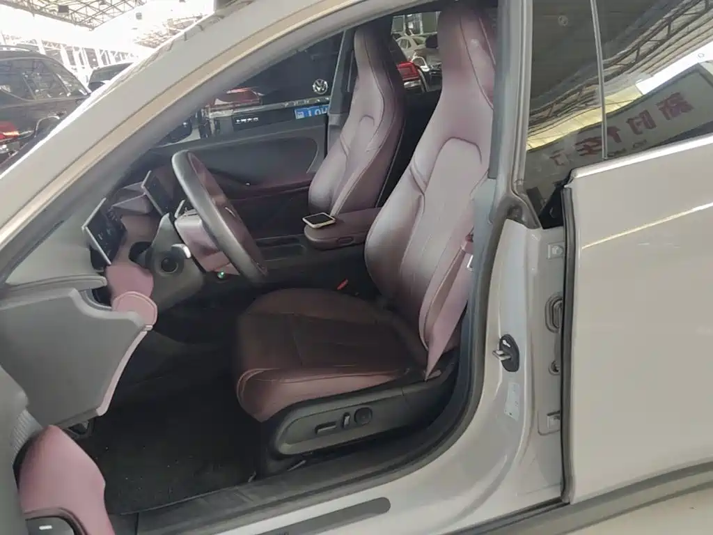 NIO ET5T 2025 2024 75kWh Touring