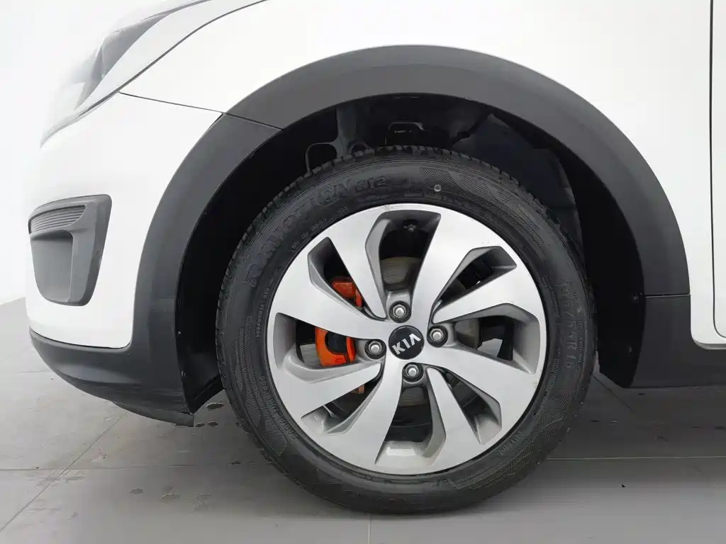 Kia KX CROSS 2018 2017 Model 1.4L MT GLS