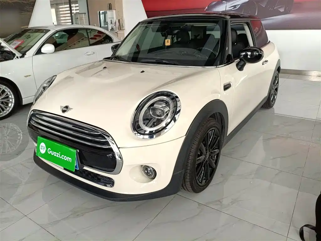 MINI MINI 2019 1.5T COOPER Artist
