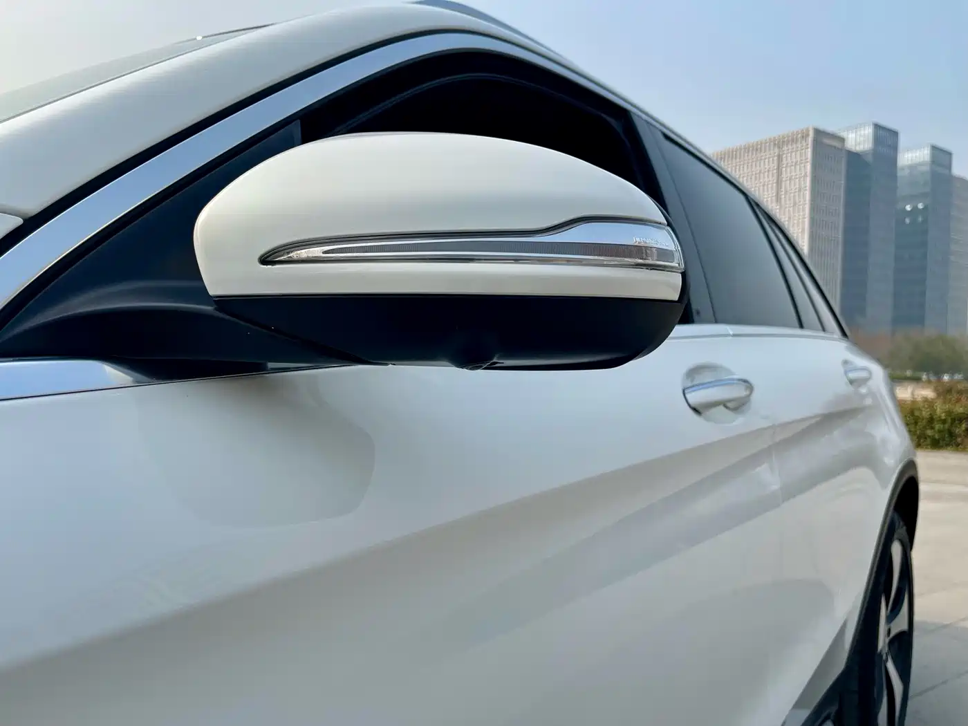 Mercedes-Benz GLC 2018 GLC 300 4MATIC Dynamic фото 4