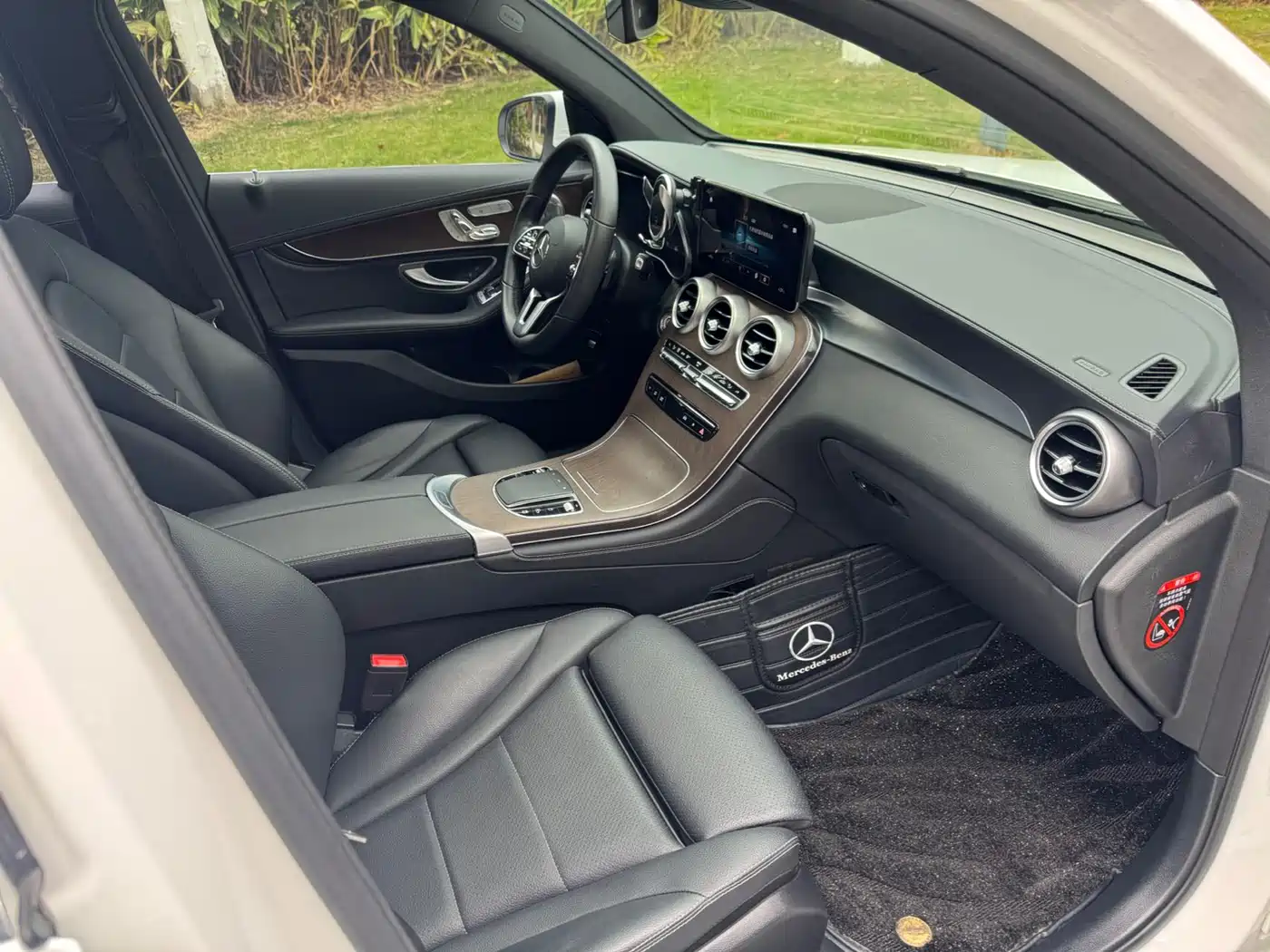 Mercedes-Benz GLC 2020 Facelift GLC 300 L 4MATIC Dynamic фото 8