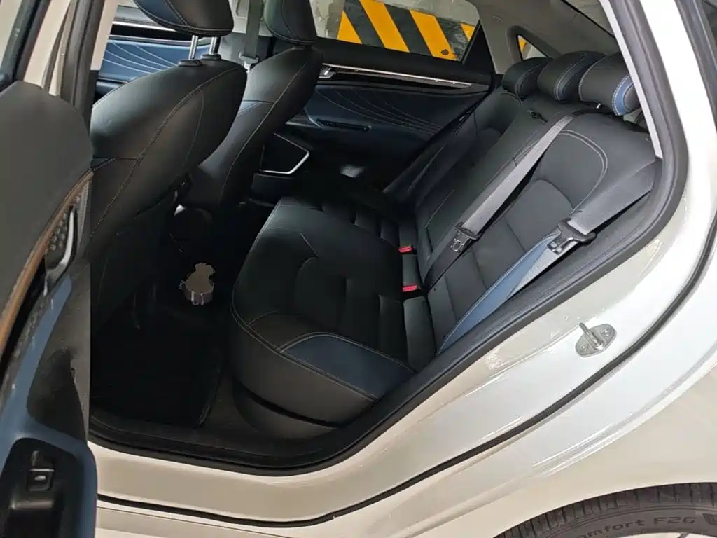 Geely Emgrand GL 2021 2021 UP 1.4T CVT Flagship