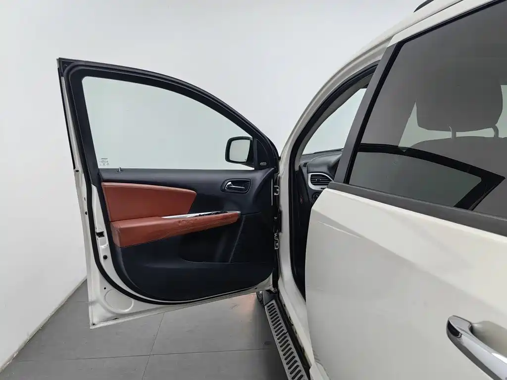 Dodge Journey 2016 2013 Model 2.4L 2WD Premium Edition