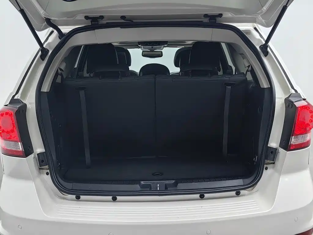 Dodge Journey 2016 2013 Model 2.4L 2WD Premium Edition