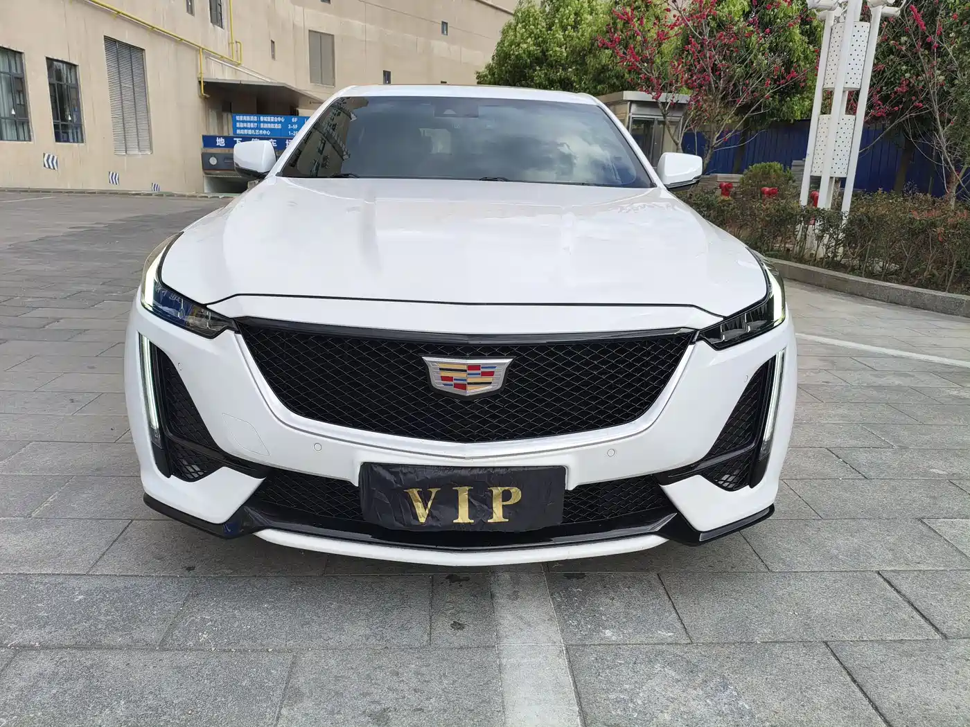 CADILLAC CT5