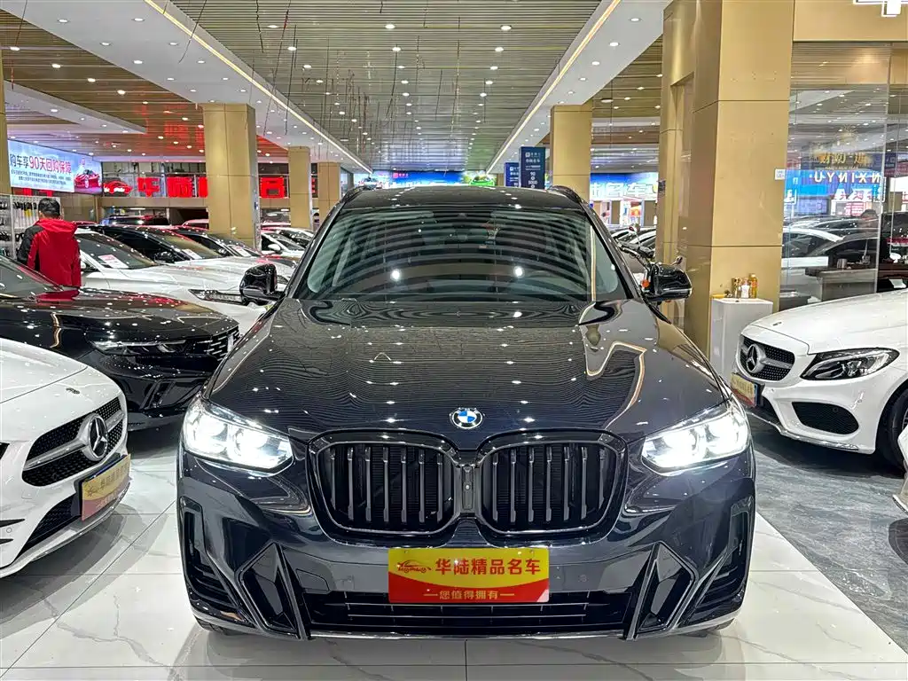 BMW X3 2022 xDrive30i Leading M Night Package фото 2