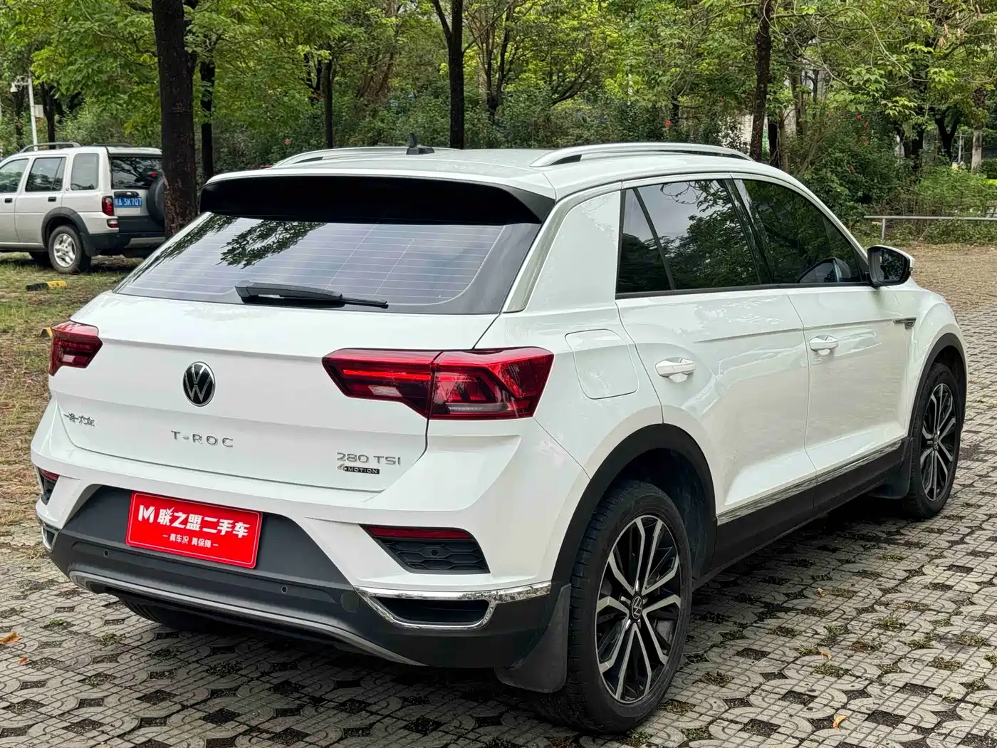 Volkswagen T-ROC 2021 280TSI DSG 4WD Luxury Connected фото 6