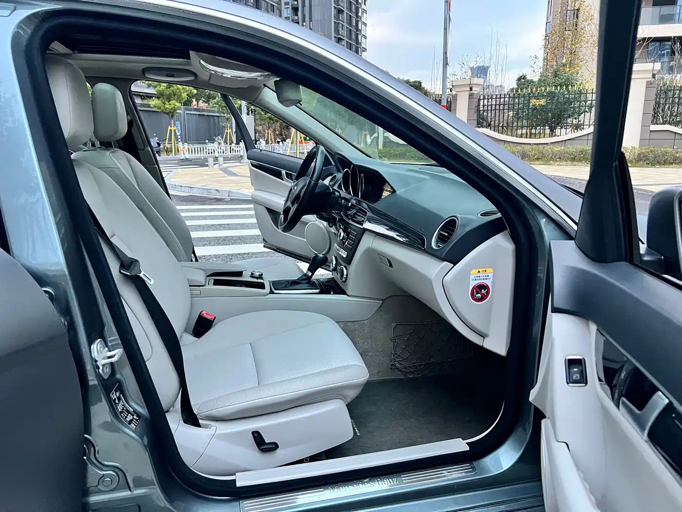 Mercedes-Benz C-Class 2011 C 180K Classic фото 14