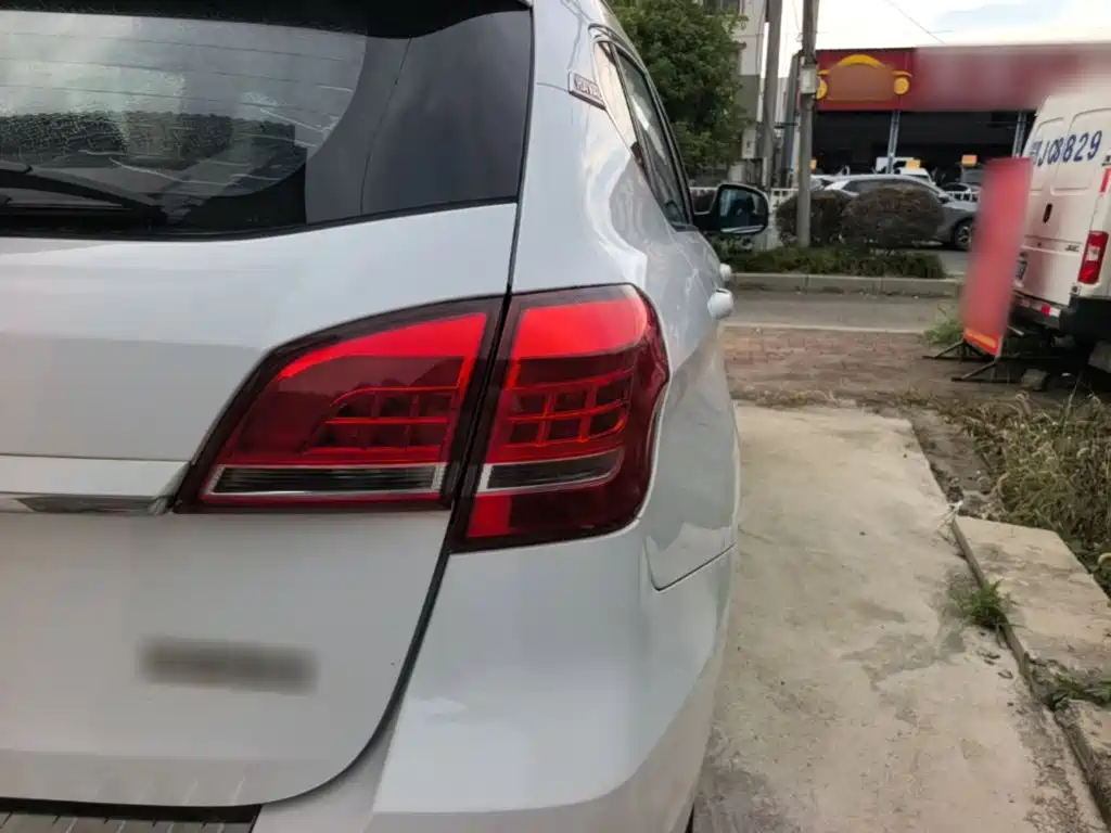 Haval H2 2015 2015 1.5T Automatic 2WD Elite Edition
