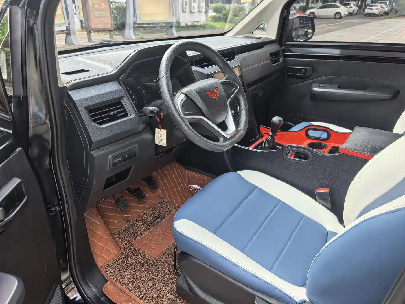 Wuling Motors Wuling Journey 2023 2022 2.0L Manual Startup Edition