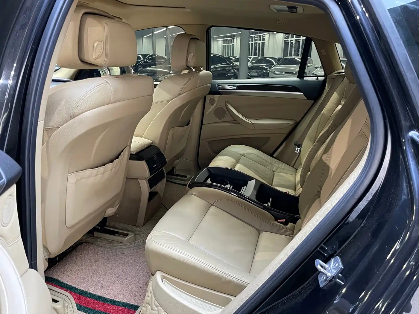 BMW X6 2011 xDrive35i фото 7