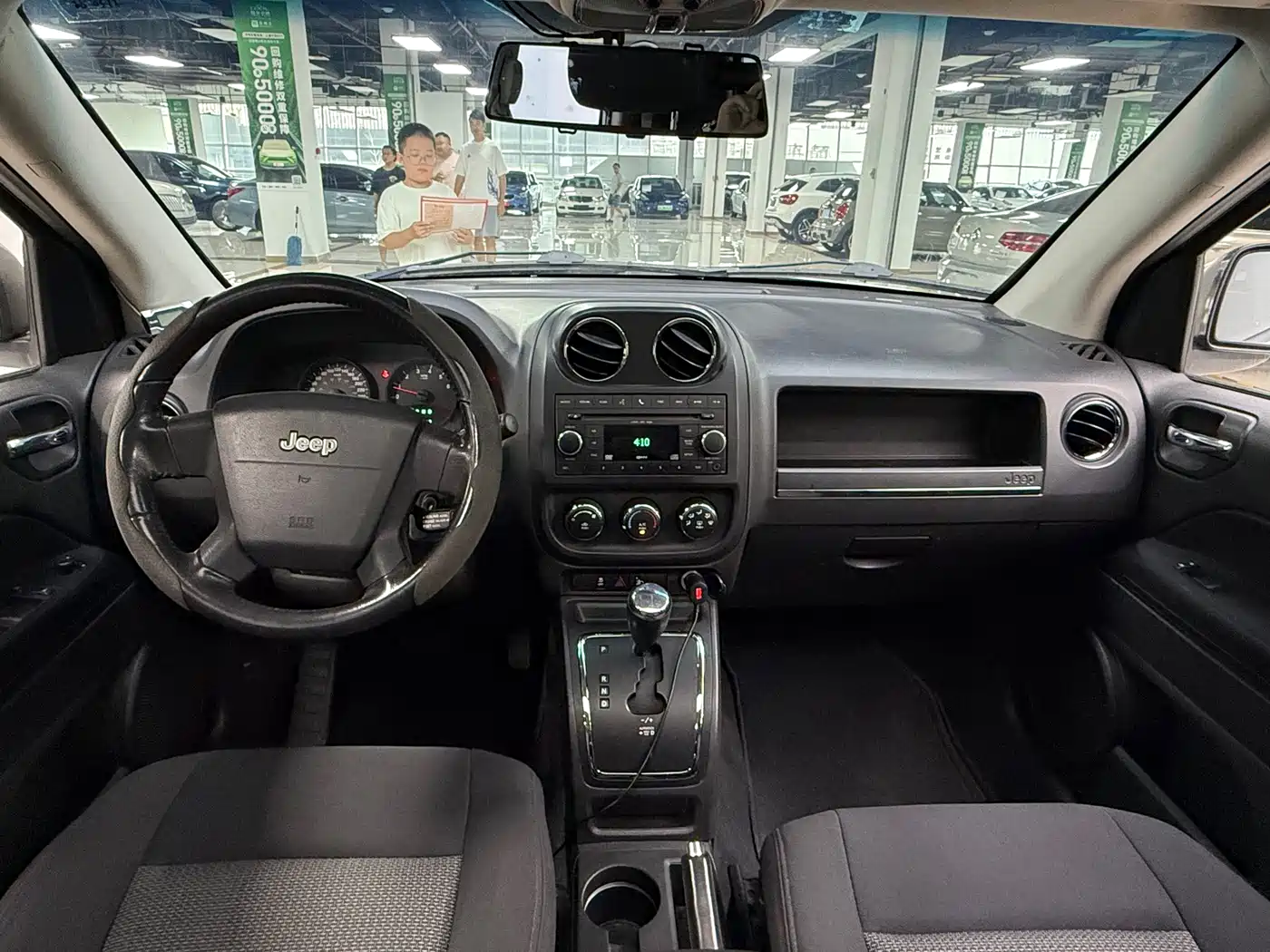 Фото 15 - Jeep Compass (Import)