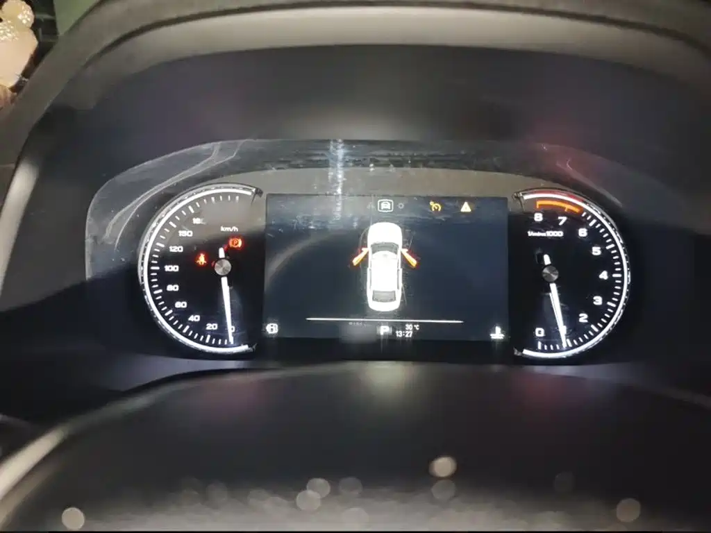 Roewe i6 2021 2020 PLUS 1.6L CVT 4G Connected Glory Flagship Edition