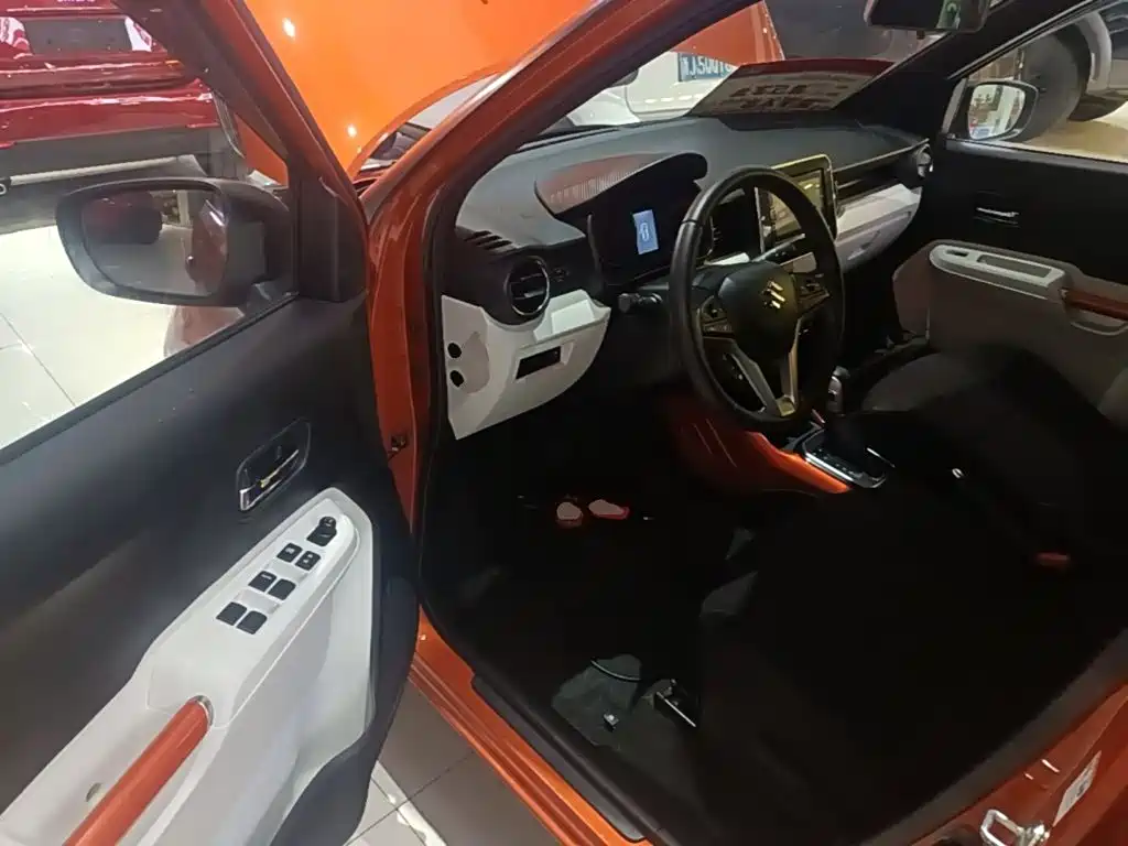 Фото 16 - Suzuki Ignis