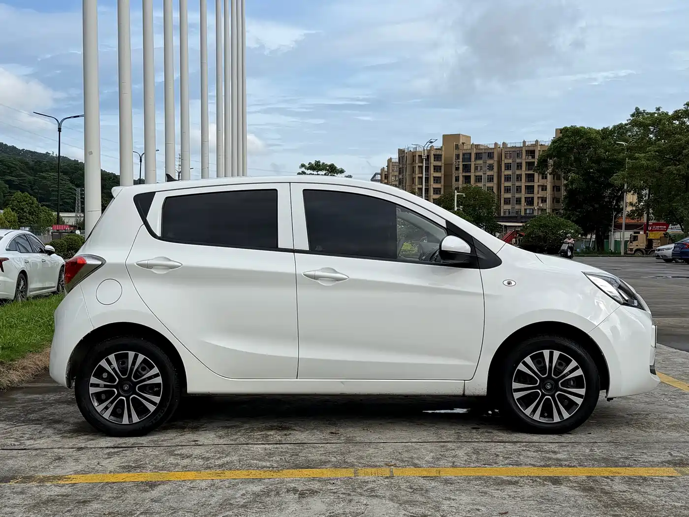 Changan Benben E-Star 2021 2021 National Edition Heartjoy LFP (31.86kWh)