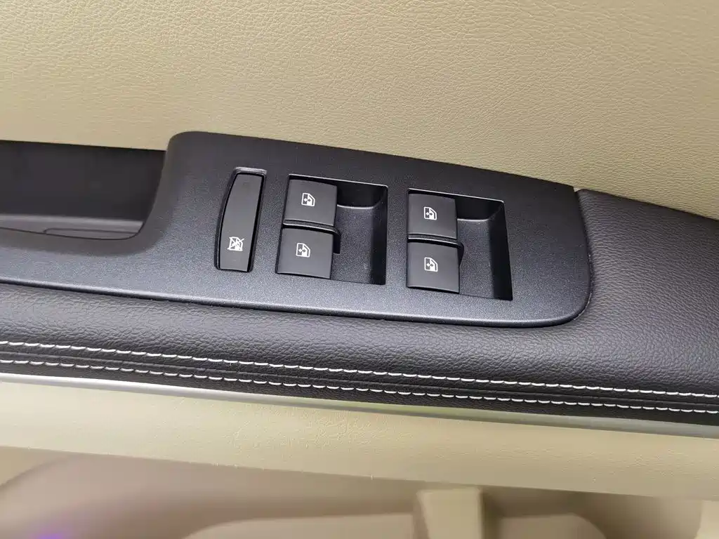 Buick GL8 2025 2023 Facelift Land Business Class Luxury