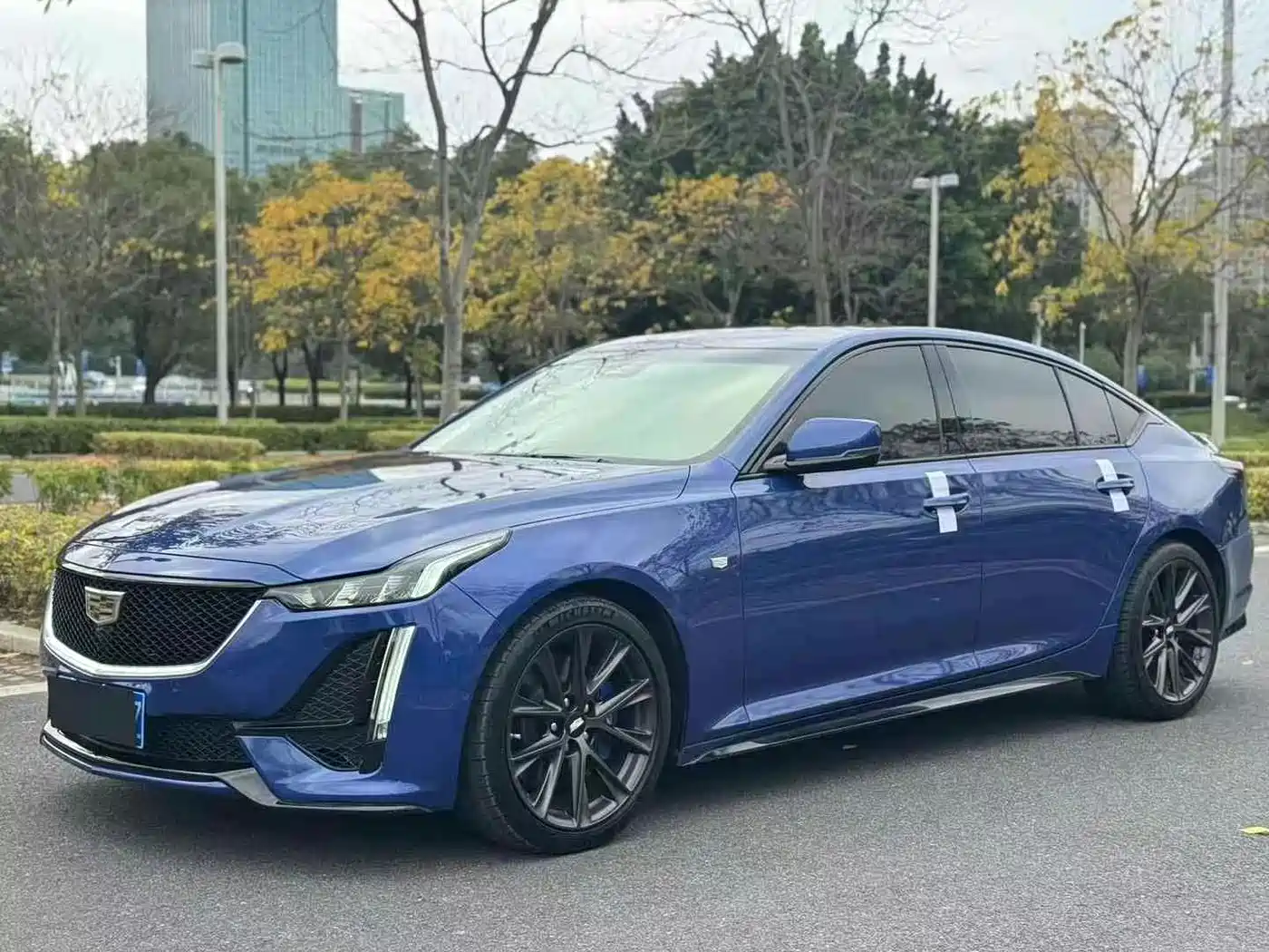 Фото 1 - Cadillac CT5
