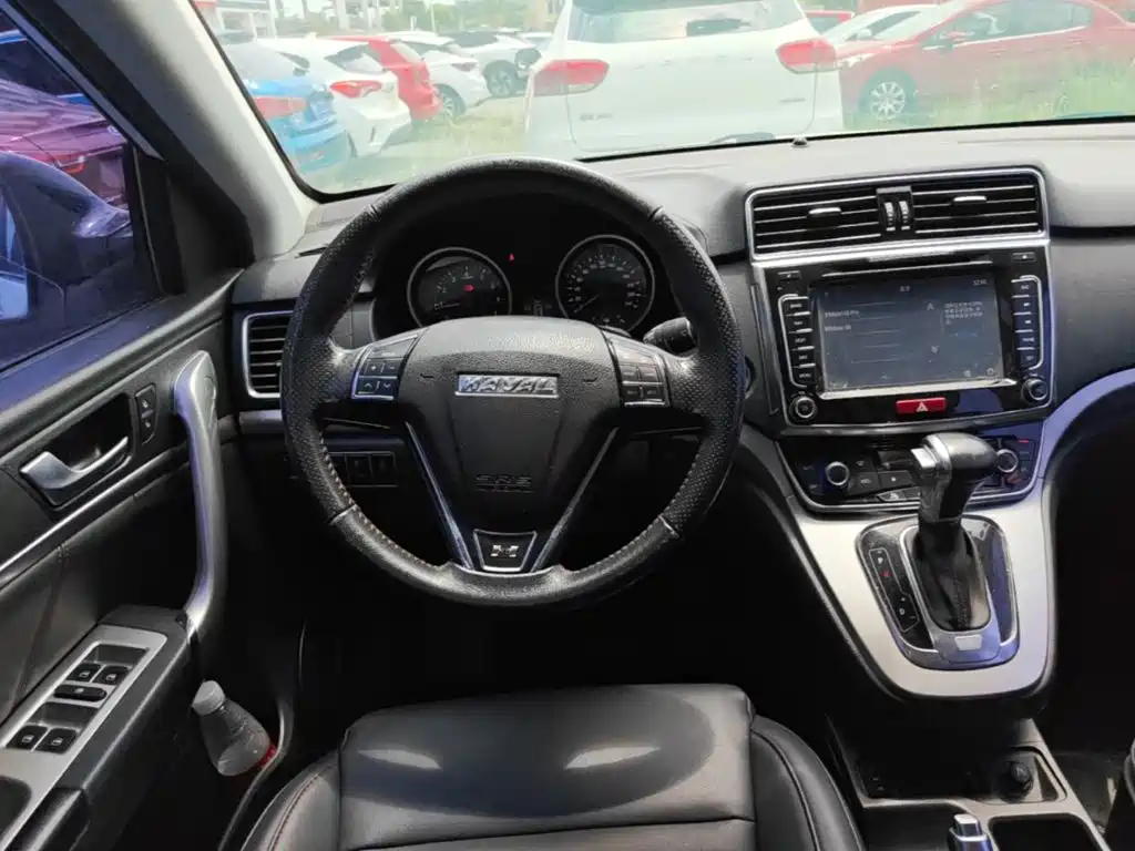 Фото 11 - Haval H6
