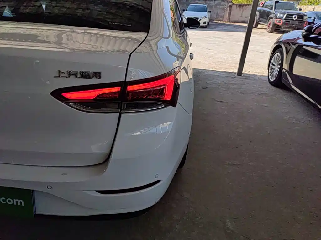 Photo 8 - Buick Excelle