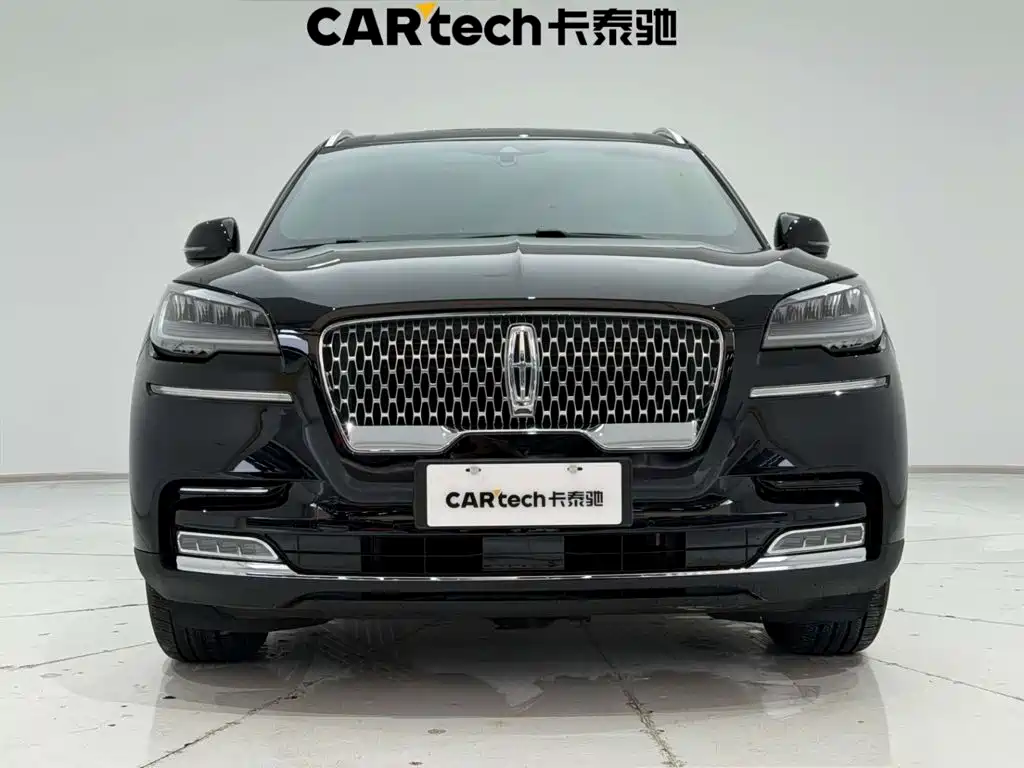 Lincoln Aviator, миниатюра 3