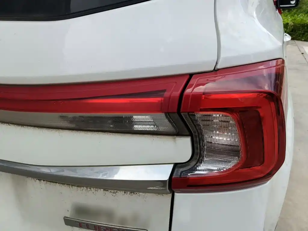 Dongfeng Fengxing Fengxing T5 2019 2018 230T CVT Smart Enjoy Type