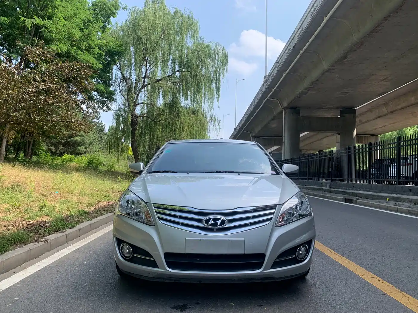 Hyundai Elantra 2011 1.6L Automatic Comfort фото 2