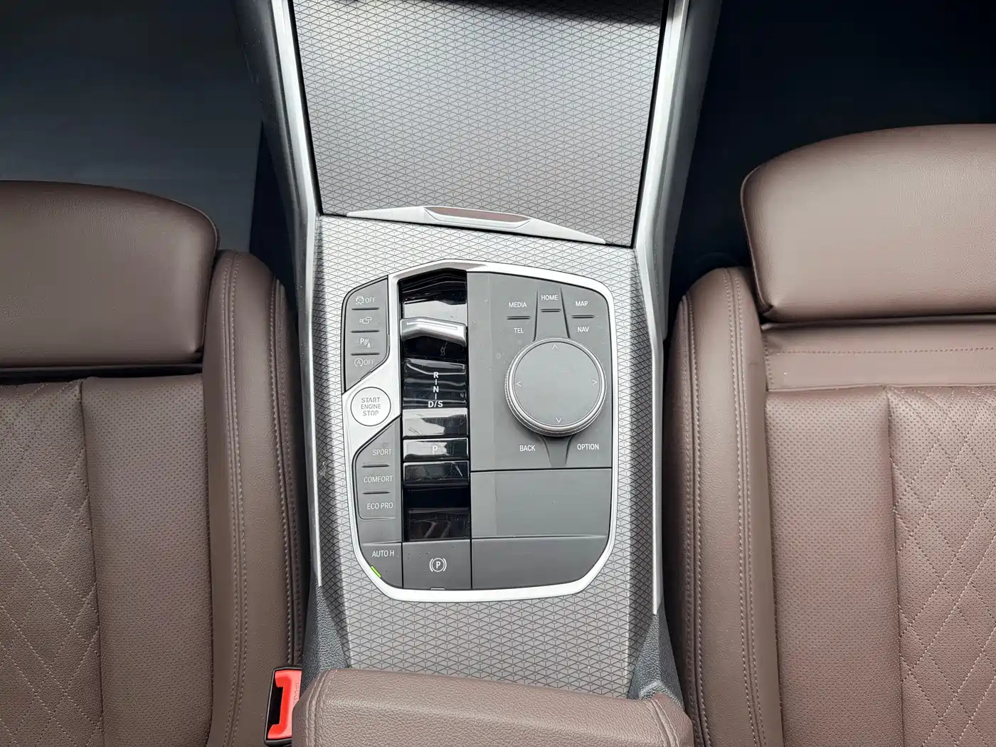 BMW 3 Series 2023 325Li M Sport Black Night Package фото 12