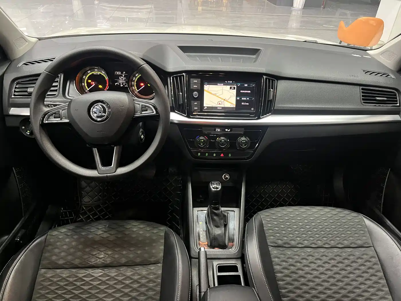 Škoda Kamiq 2018 1.5L Automatic Comfort Version China VI фото 13