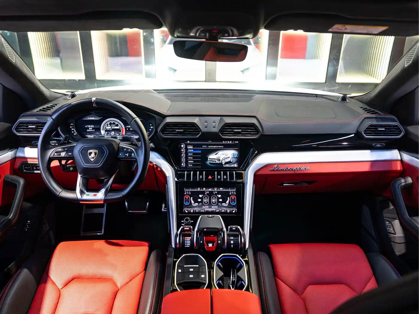Фото 20 - Lamborghini Urus