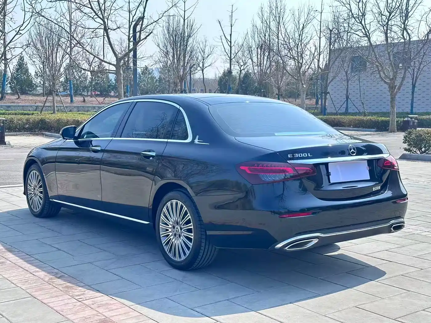  E CLASS
