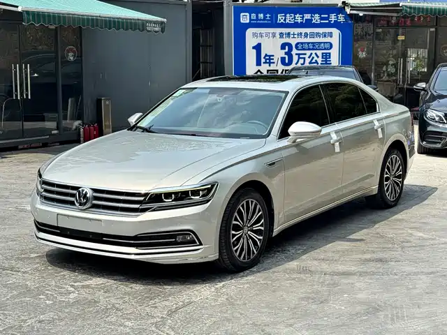 Volkswagen Volkswagen Phideon 2018 Facelift 380TSI FWD Business