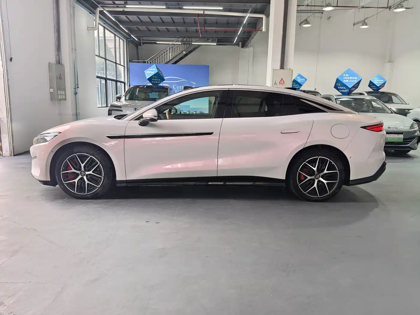 BYD Han L 2025 2025 EV AWD LiDAR Flagship