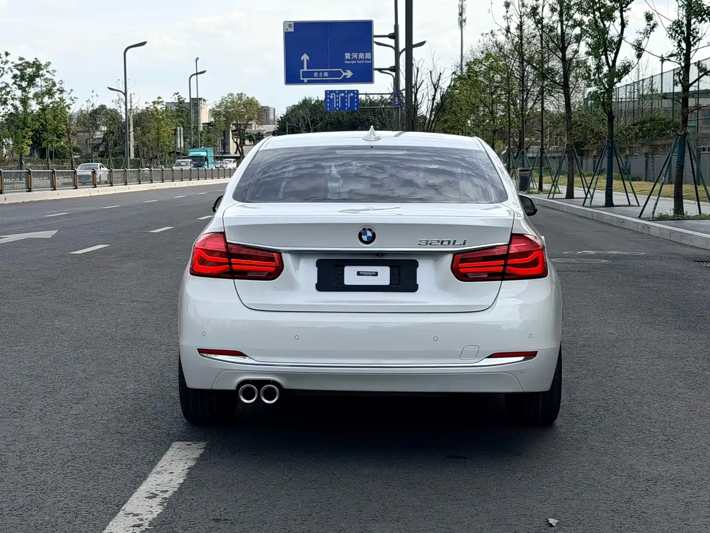 BMW 3 Series 2018 320Li Leading Luxury Package фото 6