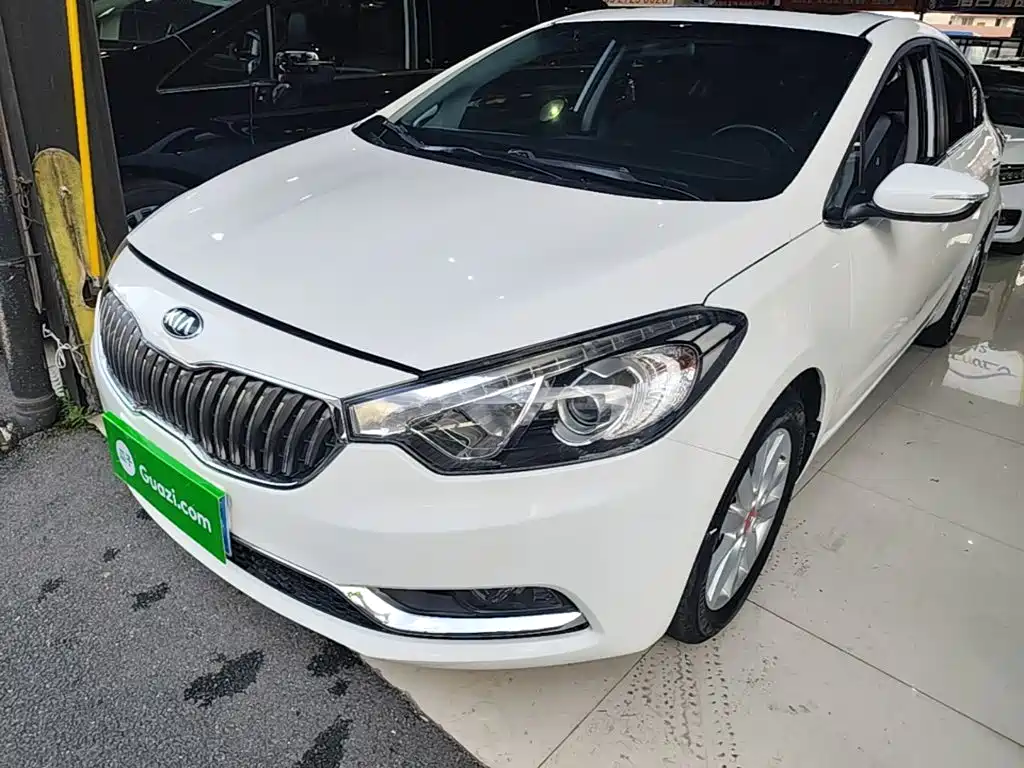 Фото 2 - Kia K3