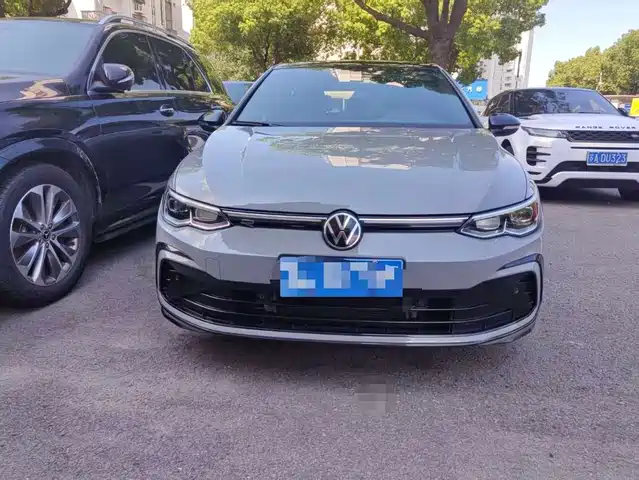 Volkswagen Golf 2023 280TSI DSG R-Line Lite — фото 2