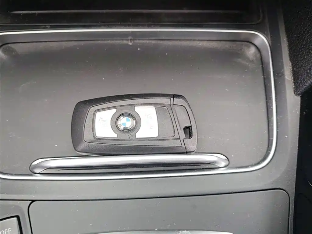 BMW 3 Series 2018 320Li Fashion Style фото 9