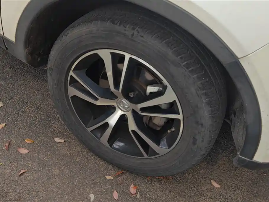 JIANGLING YUSHENG S330