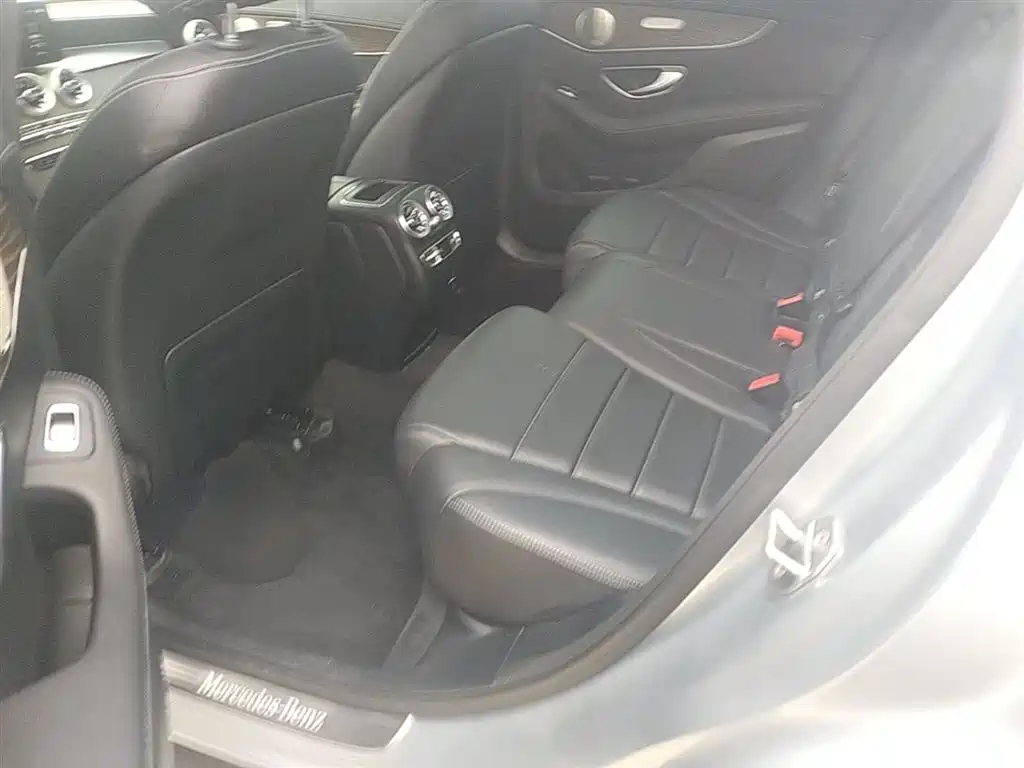 Mercedes-Benz GLC 2022 GLC 300 L 4MATIC Dynamic Collector's Edition фото 16