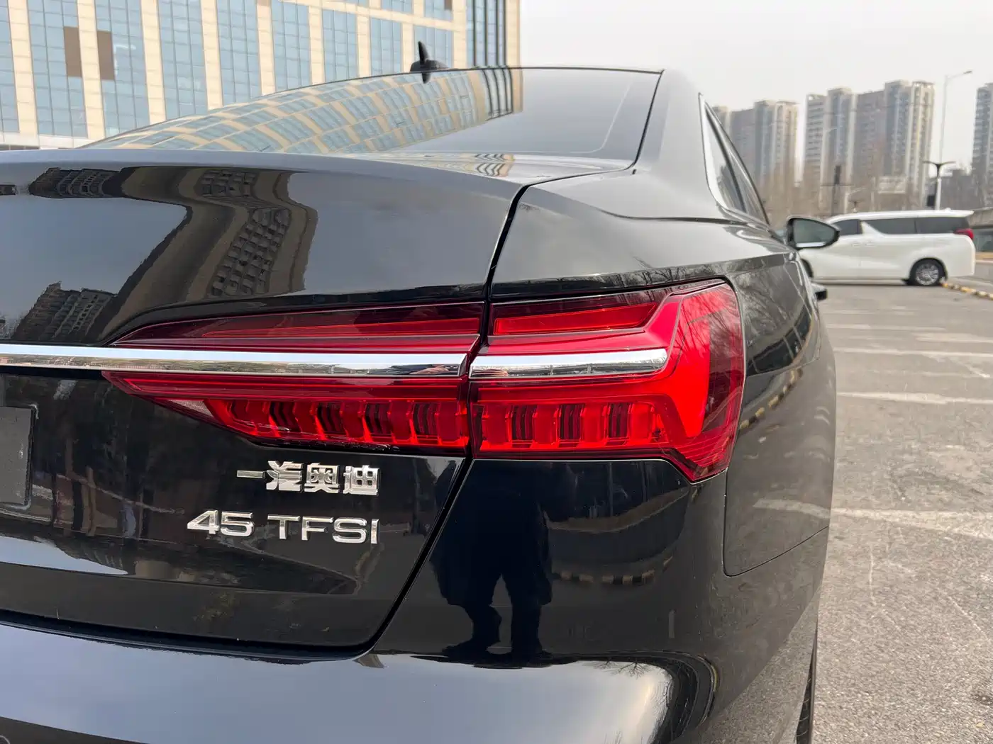 Audi A6L 2022 45 TFSI Premium Dynamic фото 7